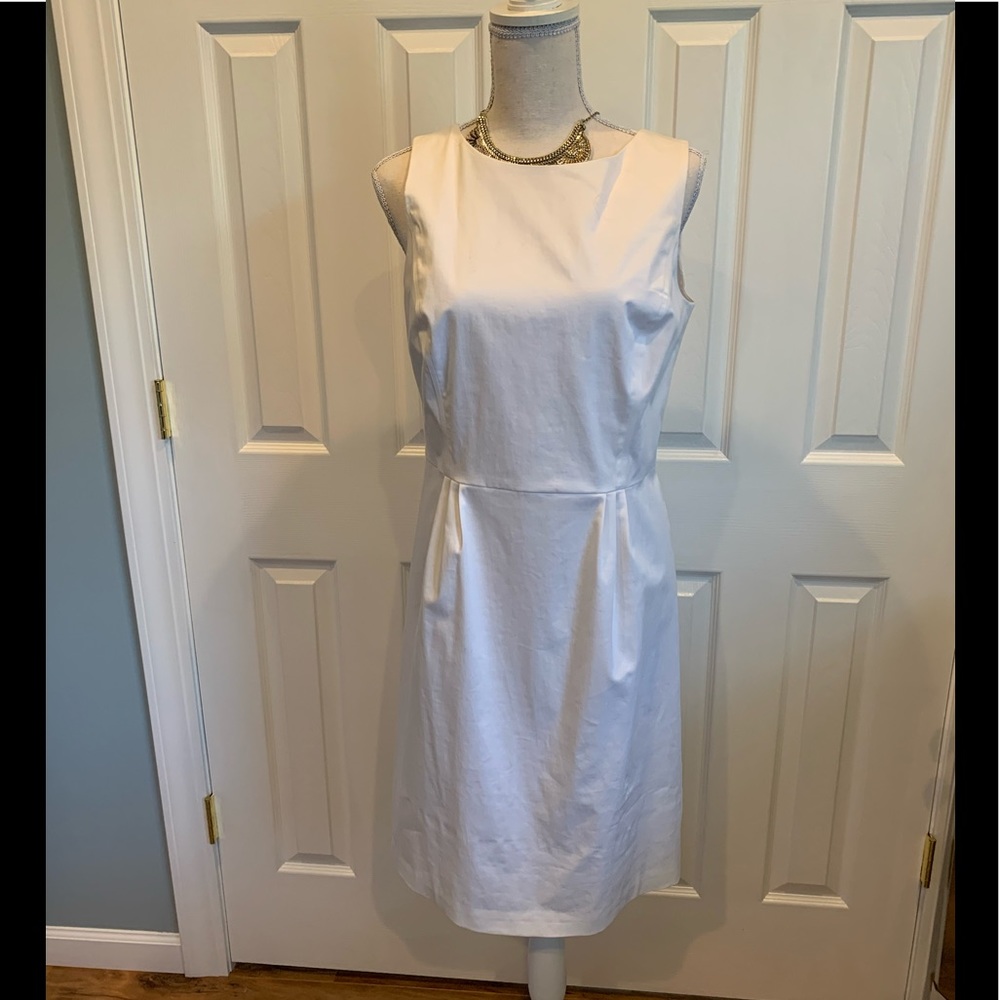 NWT White sleeveless dress
